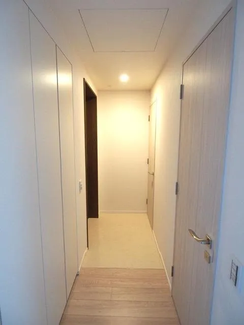 Park Court Nogizaka The Tower - Interior - ["Room", "Property", "Floor"]