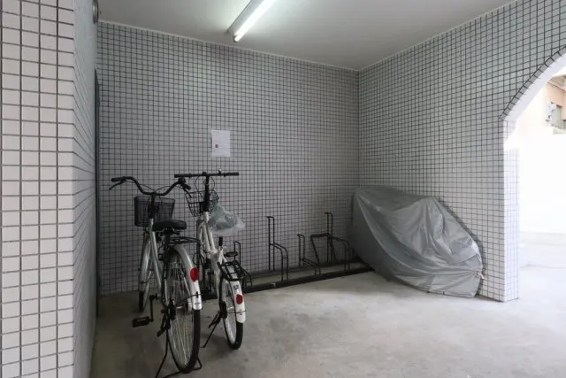 Main Stage Naka-Itabashi Station - Exterior - ["Bicycle frame", "Bicycle tire", "Bicycle"]