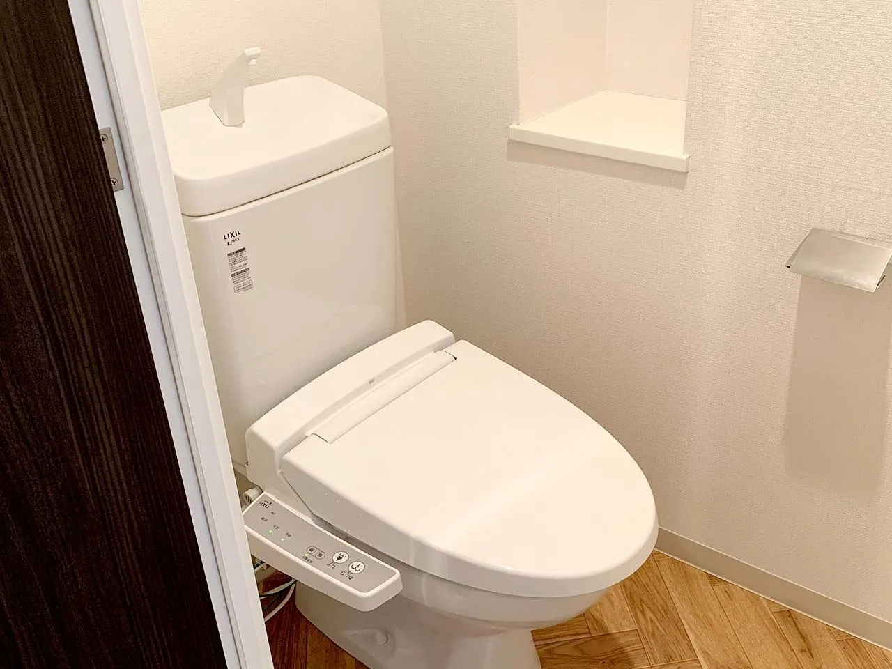Mynavi Stay Keikyu Kamata Station - Interior - ["Toilet seat", "Toilet", "Plumbing fixture"]