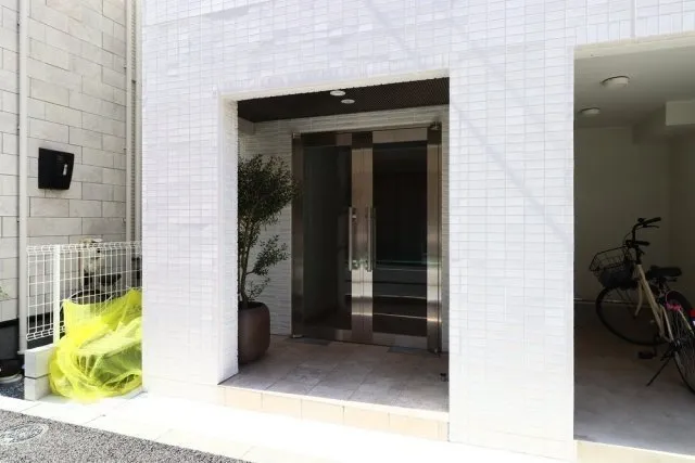 Bright Sumiyoshi - Exterior - ["Door", "Composite material", "Apartment"]