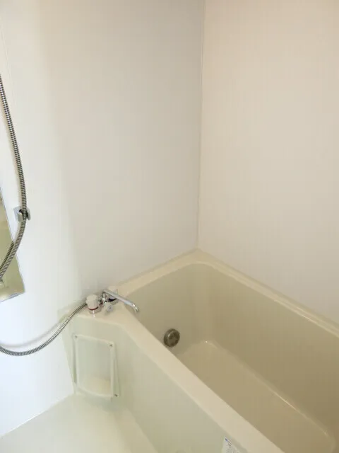Due Itabashi - Interior - ["Plumbing fixture", "Bathroom", "Bathtub"]