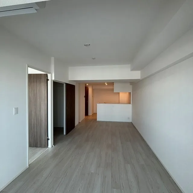Park Axis Shinagawa Tennozu Isle - Interior - ["Flooring", "Floor", "Wood"]