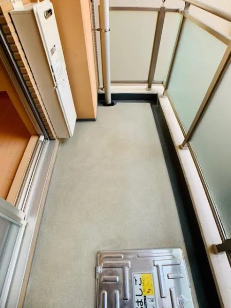 Poplar House - Interior - ["Floor", "Flooring", "Fixture"]
