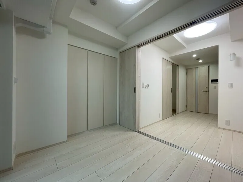 Milia Residence Myogadani - Interior - ["Flooring", "Floor", "Ceiling"]