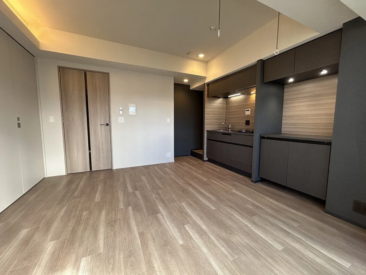 Blanchiesta Kiba - Interior - ["Flooring", "Floor", "Wood flooring"]