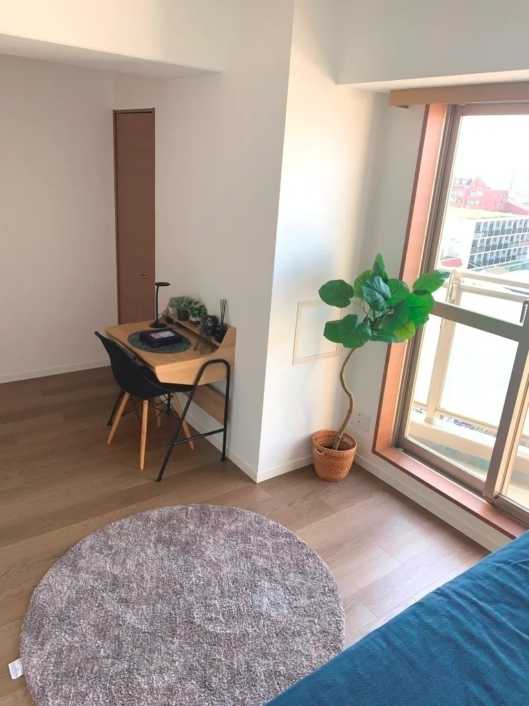 Doue Hatagaya - Interior - ["Property", "Picture frame", "Plant"]