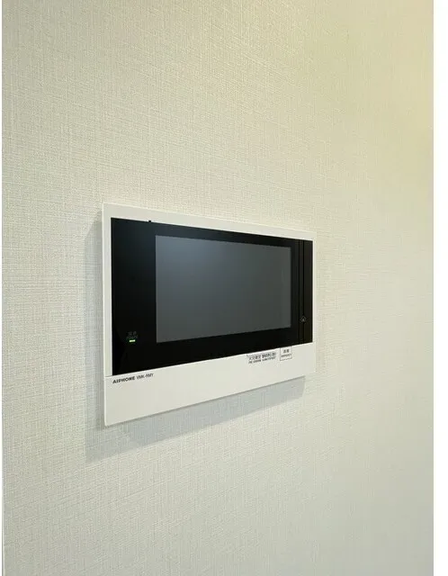 Comforia Liv Minamisunamachi East - Interior - ["Electronic device", "Display device", "Electronics"]
