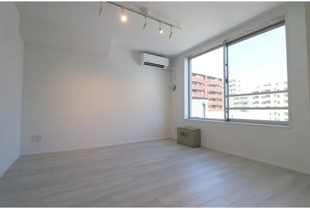 CARITAS Fudomae - Interior - ["Flooring", "Floor", "Ceiling"]