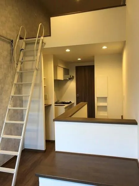 Belle Eclat Asagaya - Interior - ["Wood", "Flooring", "Floor"]