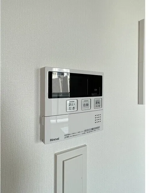 Stylio Kamata West - Interior - ["Technology", "Machine", "Thermostat"]