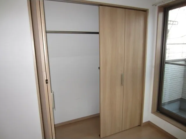 Ikegami 3-Chome Rental House - Interior - ["Wood", "Rectangle", "Fixture"]