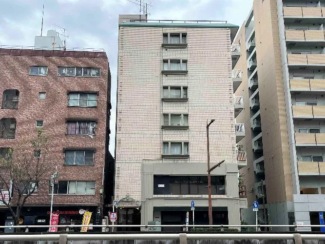 Stoke Building Takashima Room 201