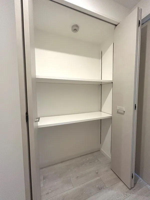 Ayase Platinum Building - Interior - ["Wood", "Flooring", "Floor"]