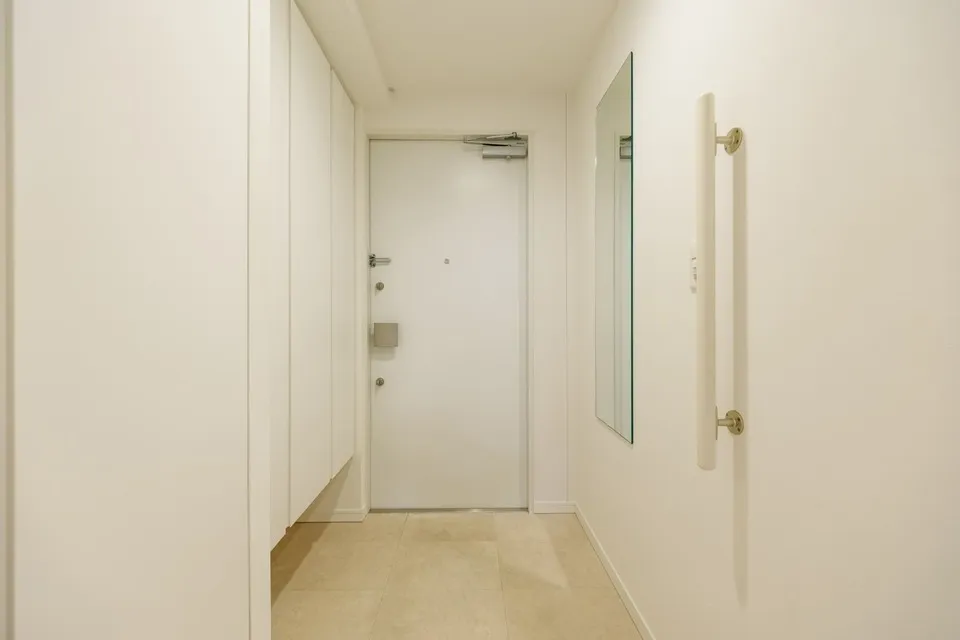 Hmlet Shinjuku Tower - Interior - ["Flooring", "Wall", "Floor"]