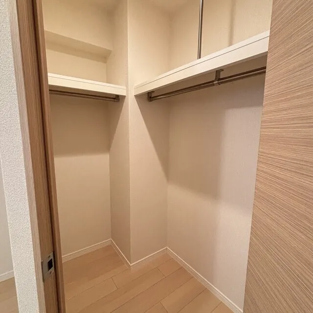 Park Axis Toyosu - Interior - ["Flooring", "Floor", "Wood"]