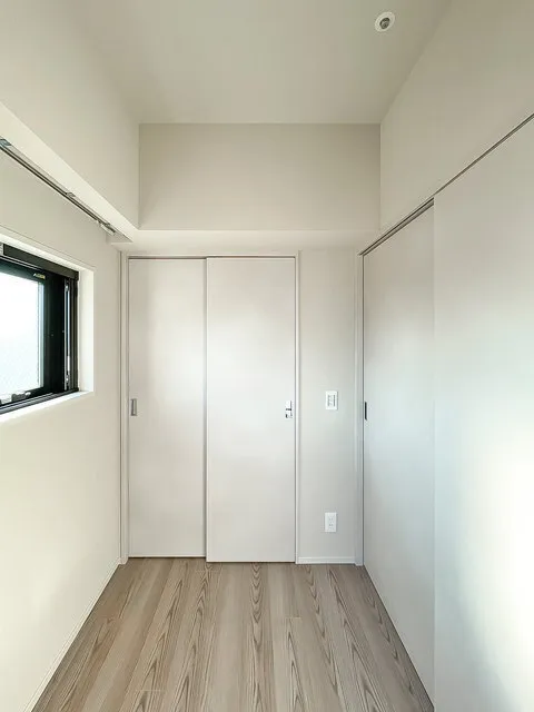 Lefon Progre Hongo 3-Chome - Interior - ["Flooring", "Wall", "Floor"]