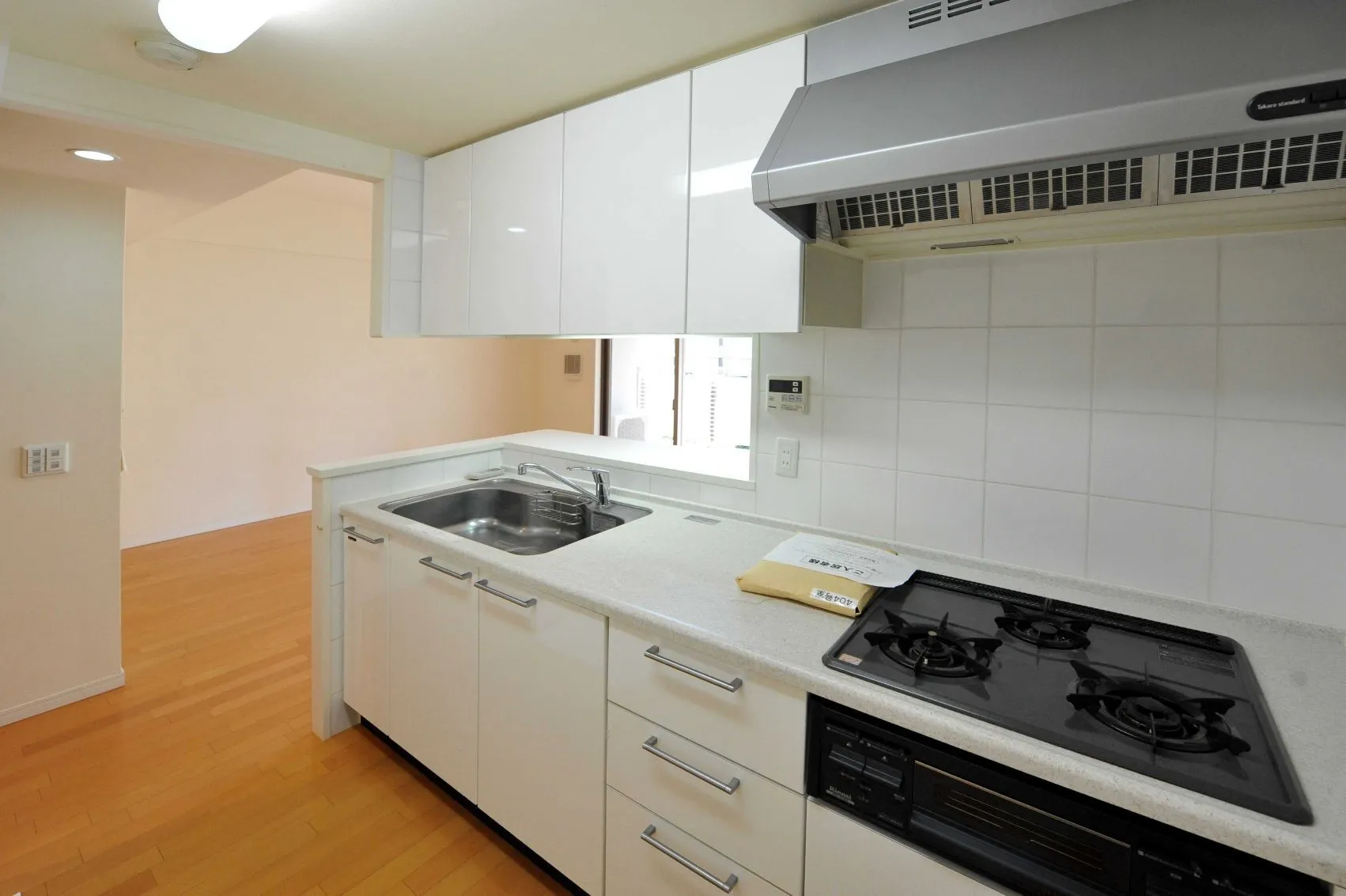 Esty Maison Toyosu Residence - Interior - ["Kitchen", "Kitchen Appliance", "Countertop"]
