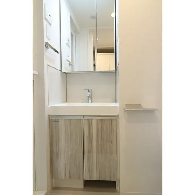 Comforia Sakura Josui - Interior - ["Furniture", "Room", "Property"]
