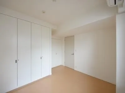 Lieto Court Arc Tower - Interior - ["Fixture", "Wood", "Flooring"]