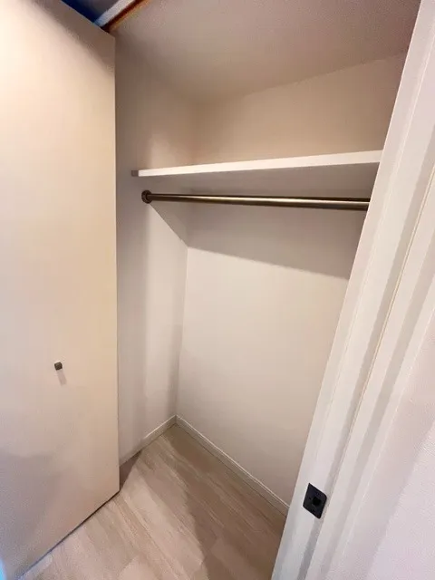 Residia Toranomon - Interior - ["Wood", "Flooring", "Floor"]