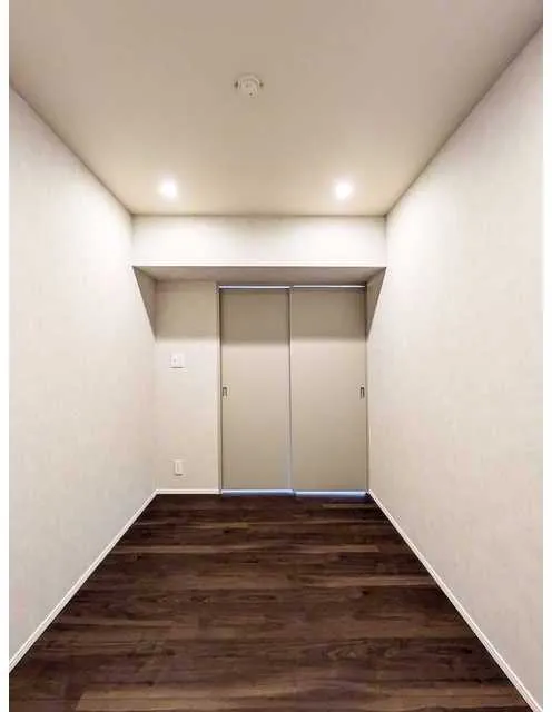 Stylio Meguro Ohashi HILLSIDE - Interior - ["Fixture", "Wood", "Door"]
