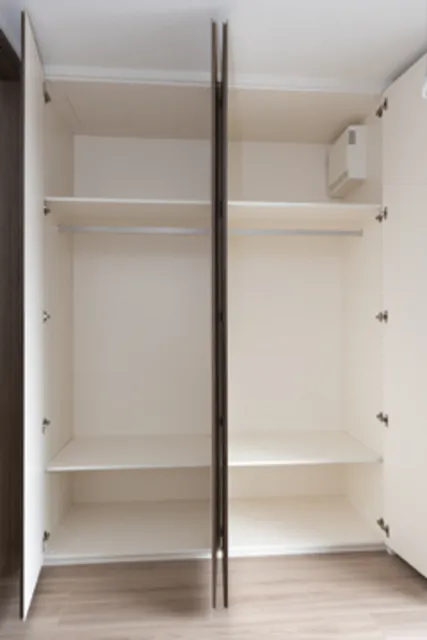 LEGASIS Nakameguro - Interior - ["Shelving", "Wood", "Fixture"]