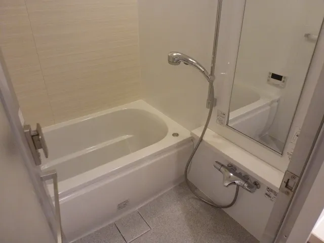 Park Habio Akihabara - Interior - ["Plumbing fixture", "Bathroom", "Flooring"]