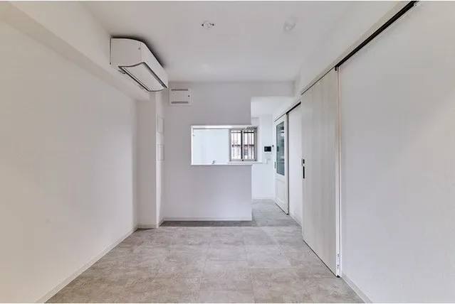 Comfortia Liv Bunkyo Sendagi - Interior - ["Flooring", "Floor", "Ceiling"]