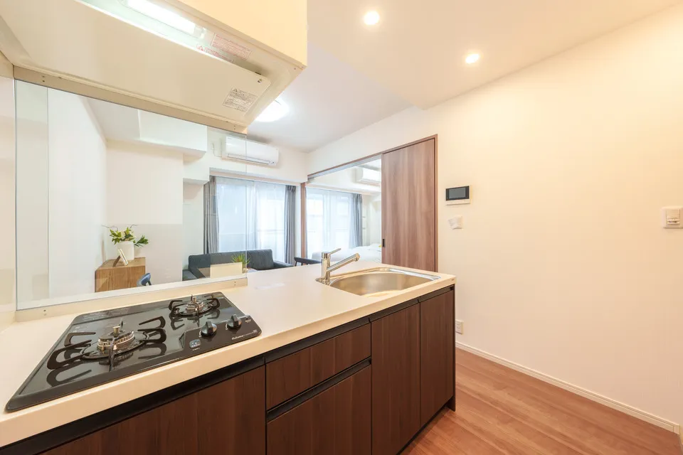 Hmlet Shiba Park - Interior - ["Interior design", "Flooring", "Ceiling"]
