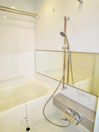 Grace Court Shirokane - Interior - ["Plumbing fixture", "Bathroom", "Flooring"]