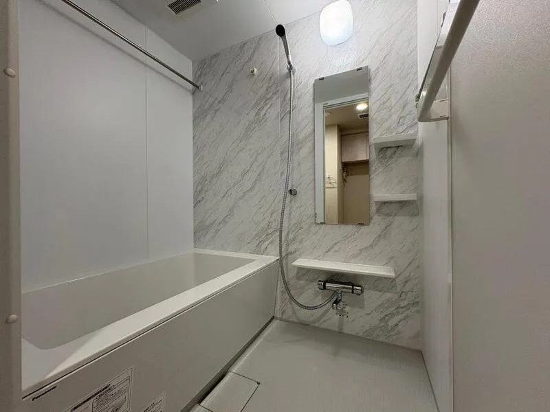 Blanchesta Ogikubo - Interior - ["Flooring", "Floor", "Plumbing fixture"]