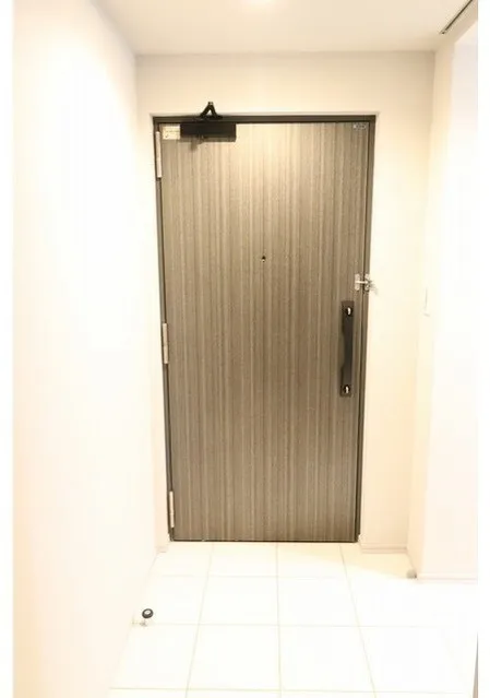 KDX Residence Kichijoji - Interior - ["Household hardware", "Hardwood", "Door handle"]