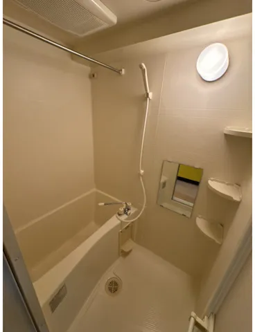 Presence Shinjuku Gyoenmae Ultimate - Interior - ["Flooring", "Plumbing fixture", "Floor"]