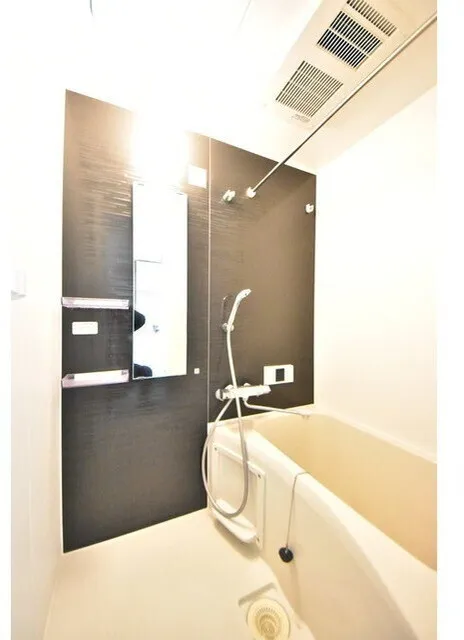 MAISON DE S - Interior - ["Flooring", "Plumbing fixture", "Bathroom"]