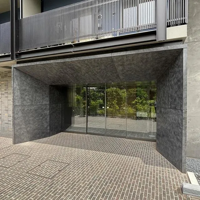 Park Axis Shinjuku Hyakunincho - Exterior - ["Composite material", "Grey", "Metal"]
