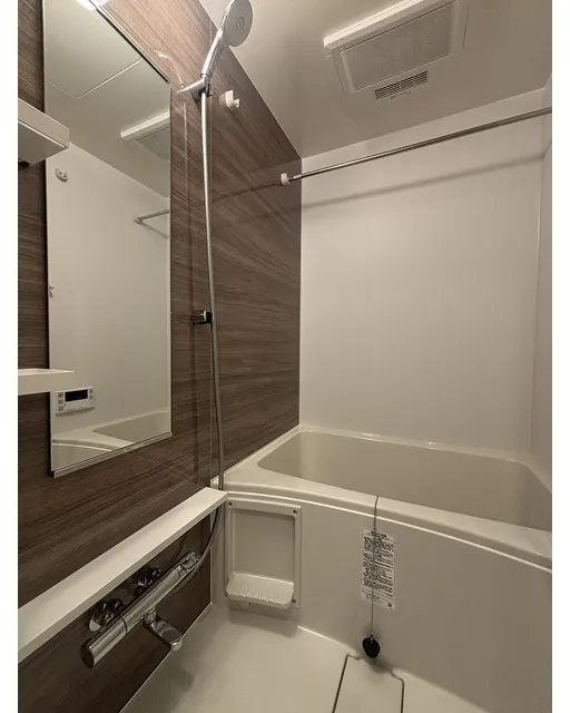 Wellis Urban Sumiyoshi East - Interior - ["Plumbing fixture", "Flooring", "Floor"]