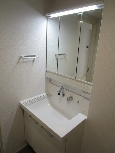 Cherclair Shoan - Interior - ["Bathroom Sink", "Plumbing fixture", "Bathroom"]