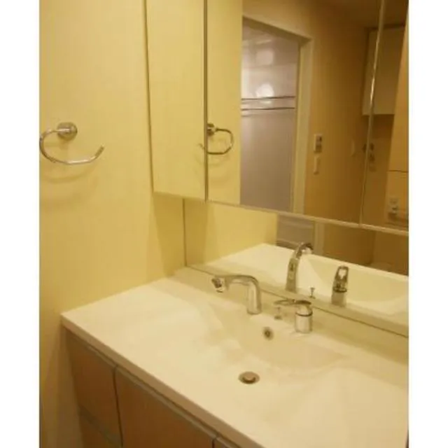 Park Cube Atagoyama Tower - Interior - ["Bathroom", "Property", "Tile"]