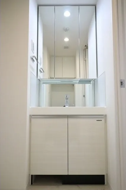 Comforia Fudomae - Interior - ["Property", "Room", "Door"]