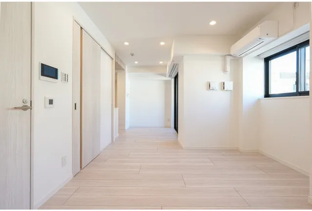 Comforia Liv Bunkyo Gokokuji - Interior - ["Flooring", "Floor", "Wood"]