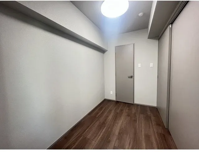 Comforia Liv Hatchobori - Interior - ["Flooring", "Floor", "Ceiling"]