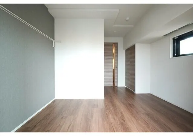 La Tierra Otorii - Interior - ["Flooring", "Floor", "Wood"]