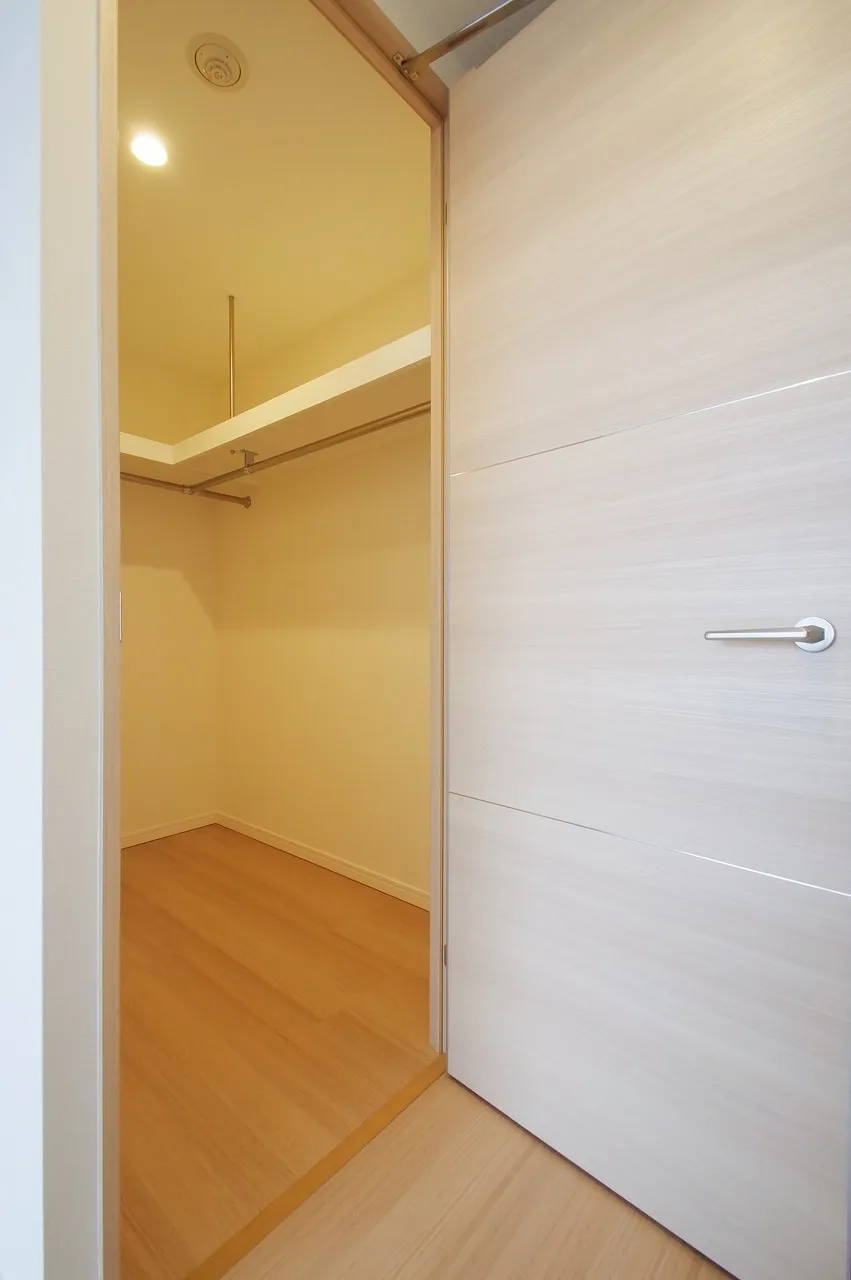 Central Park Tower La Tour Shinjuku - Interior - ["Property", "Fixture", "Building"]
