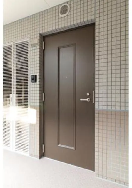 Patio Square Nakano - Interior - ["Door", "Fixture", "Rectangle"]