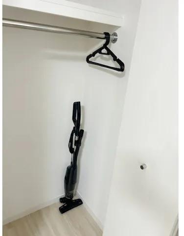 Rising Place Asakusa EAST - Interior - ["Clothes hanger", "Household hardware"]