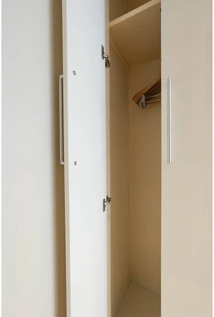 Frontier Residence The Tower Shinagawa - Interior - ["Wood", "Cupboard", "Furniture"]