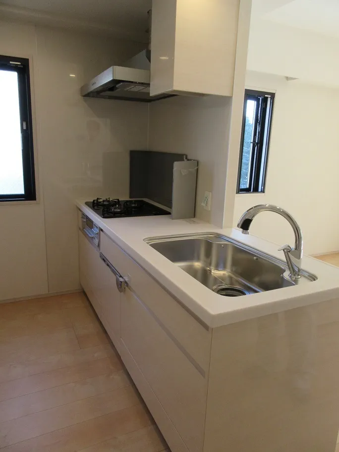 Gran Casa Honkomagome - Interior - ["Kitchen sink", "Sink", "Tap"]