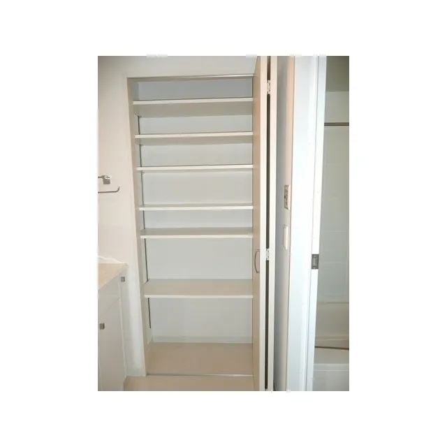 San Pies Omori - Interior - ["Fixture", "Handle", "Door"]