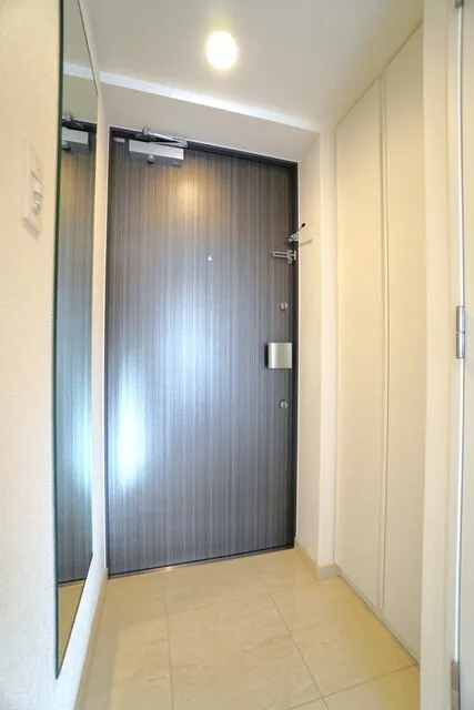 La Tierra Shinagawa Nishioi - Interior - ["Fixture", "Door", "Wood"]