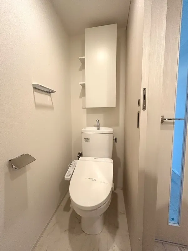 BLESS Kameido - Interior - ["Plumbing fixture", "Toilet seat", "Toilet"]